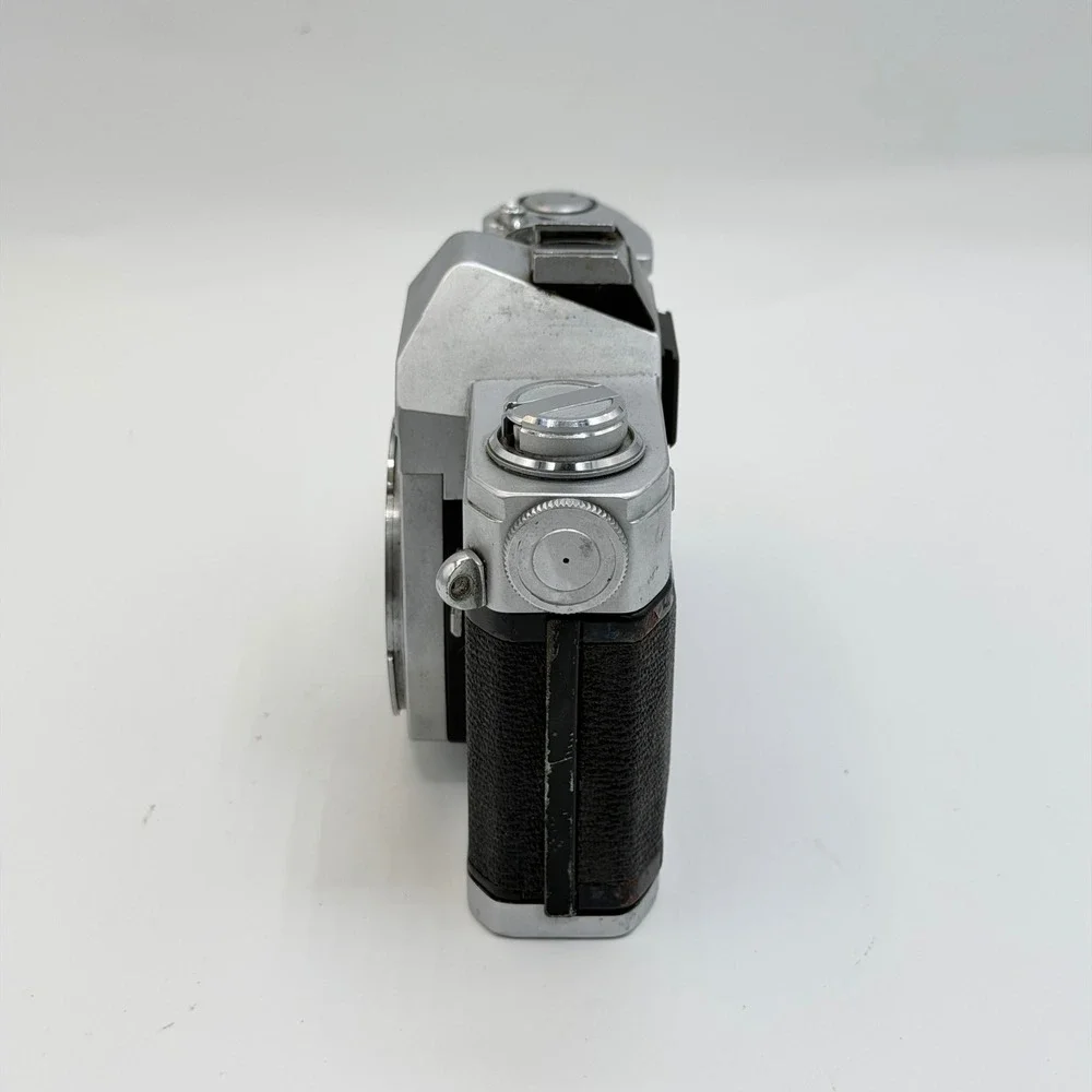 Canon FT QL 35mm SLR Film Camera Body Silver Vintage Made in Japan 160137